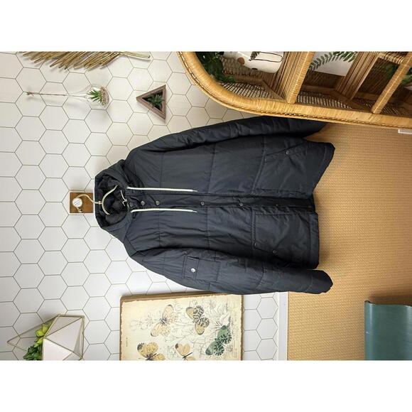 vuori Men's Langley Black Insulated Jacket Camo Lining - Size - XL - Picture 4 of 13